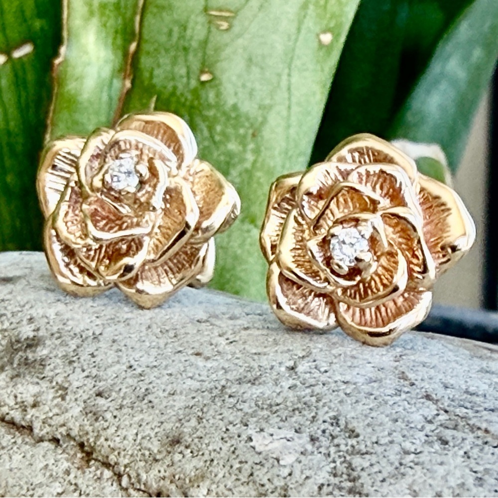 Tiffany14 karat gold and diamond rose earrings